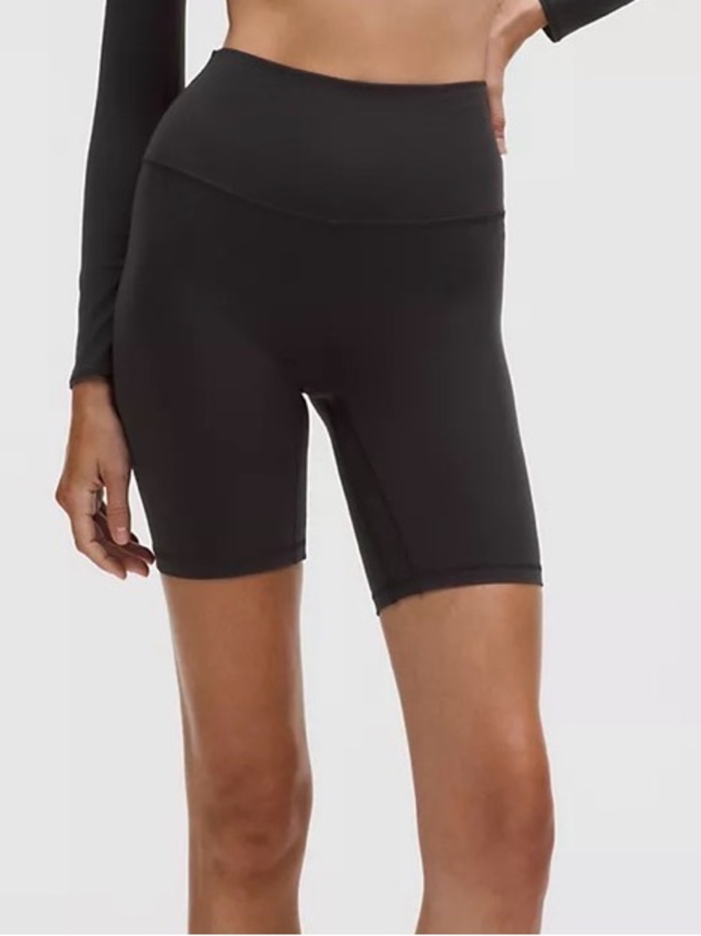 lululemon align high-rise short 8” black patterned - size 4